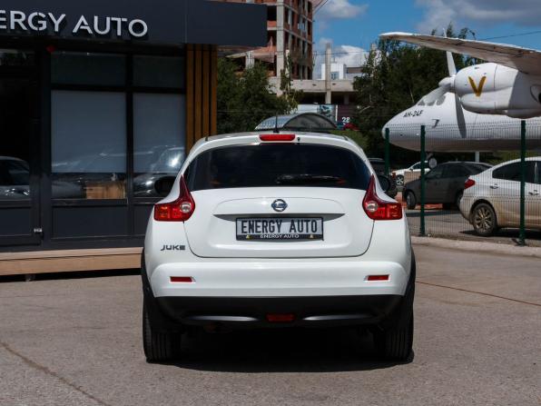 Nissan Juke I с пробегом 2013 года, цена 990 000 рублей, 110311 км, внедорожник, Автокод Объявления