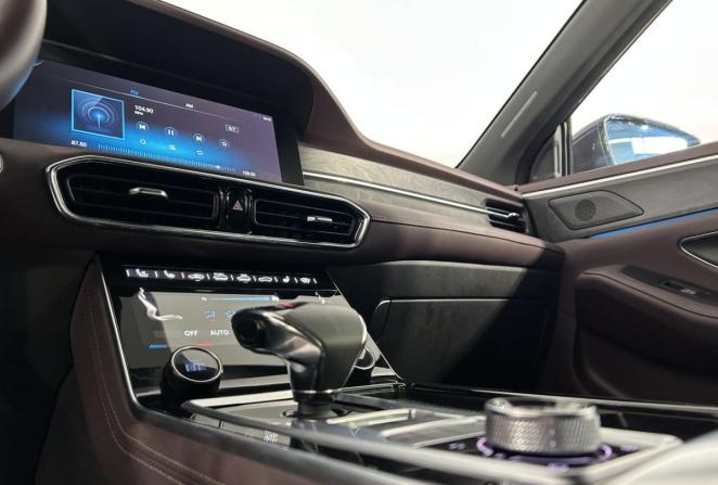 JETOUR X90+ с пробегом 2023 года, цена 2 020 000 рублей, 38197 км, внедорожник, Автокод Объявления