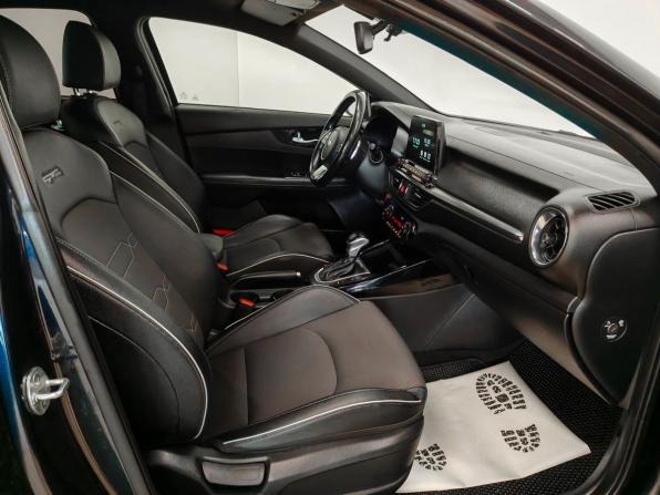 Kia Cerato IV с пробегом 2019 года, цена 1 408 000 рублей, 240954 км, седан, Автокод Объявления