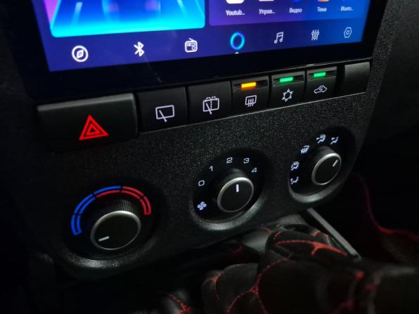 Lada (ВАЗ) Niva Legend с пробегом 2023 года, цена 930 000 рублей, 9476 км, внедорожник, Автокод Объявления