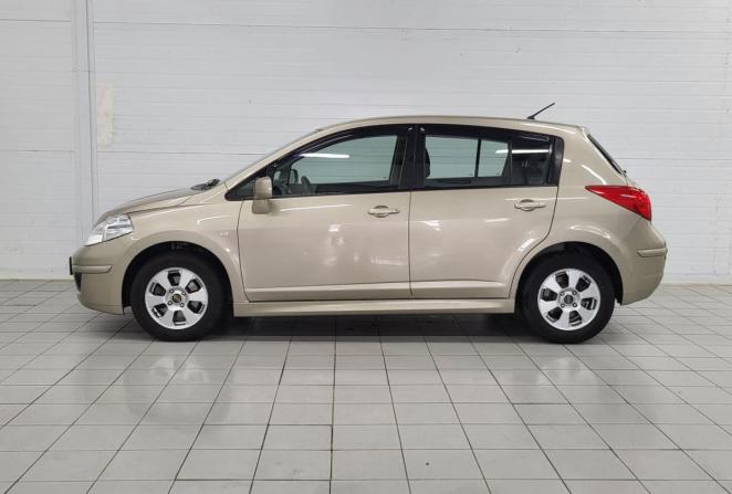 Nissan Tiida I Рестайлинг с пробегом 2013 года, цена 995 000 рублей, 87981 км, седан, Автокод Объявления