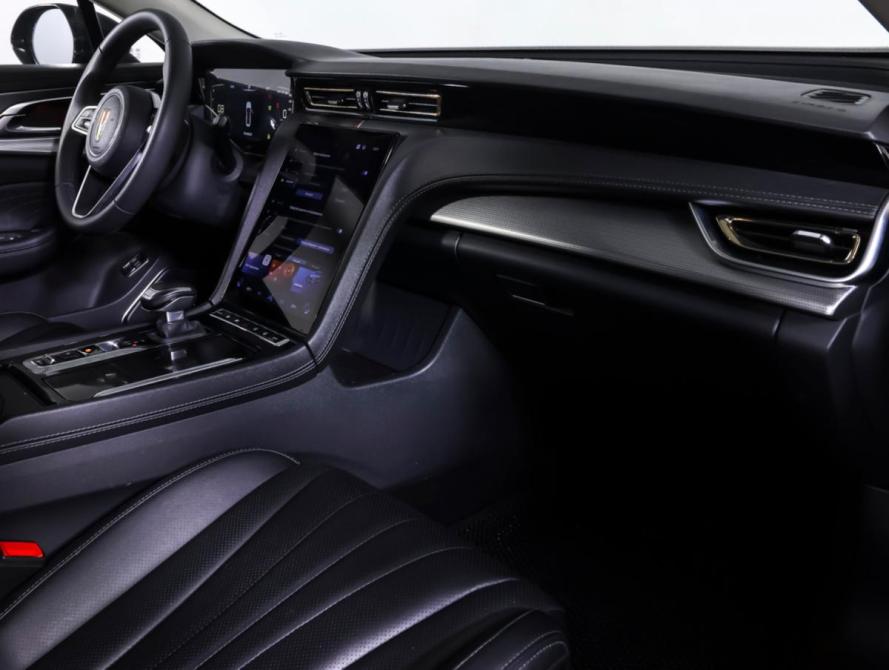 Hongqi H5 II Москва  - изображение 11