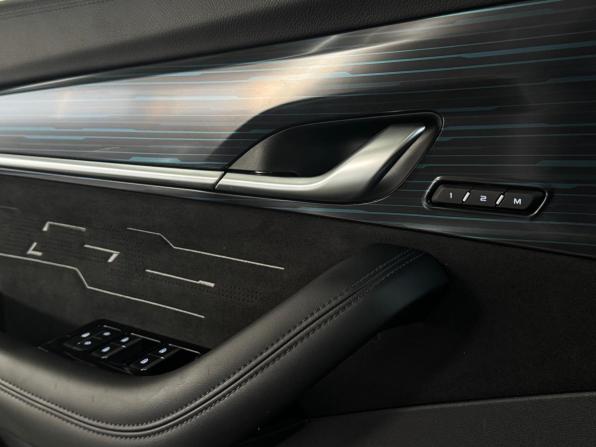 Geely Monjaro I с пробегом 2024 года, цена 2 795 000 рублей, 90255 км, внедорожник, Автокод Объявления