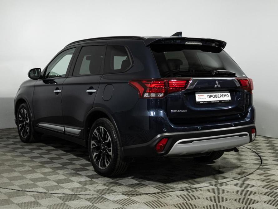 Mitsubishi Outlander III Рестайлинг 3 Санкт-Петербург  - изображение 7