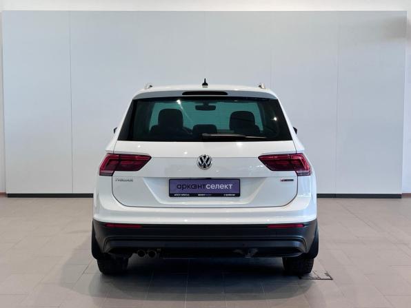 Volkswagen Tiguan II с пробегом 2019 года, цена 2 990 000 рублей, 129306 км, внедорожник, Автокод Объявления
