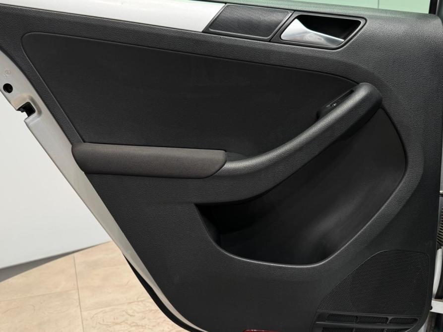 Volkswagen Jetta VI Волжский  - изображение 20