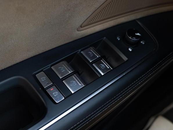 Audi A8 IV (D5) с пробегом 2019 года, цена 6 625 000 рублей, 102391 км, седан, Автокод Объявления
