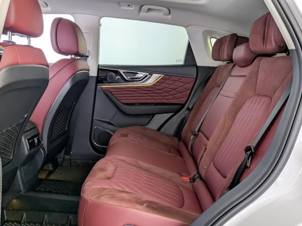 Hongqi HS5 I с пробегом 2024 года, цена 2 695 000 рублей, 29339 км, внедорожник, Автокод Объявления