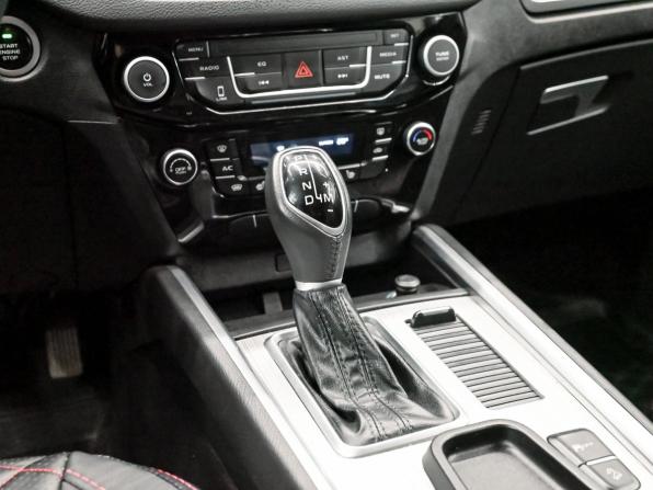 Geely Emgrand X7 I Рестайлинг 2 с пробегом 2019 года, цена 1 300 000 рублей, 96509 км, внедорожник, Автокод Объявления