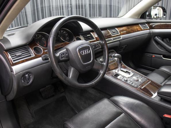 Audi A8 II (D3) Рестайлинг 2 с пробегом 2008 года, цена 979 000 рублей, 177000 км, седан, Автокод Объявления