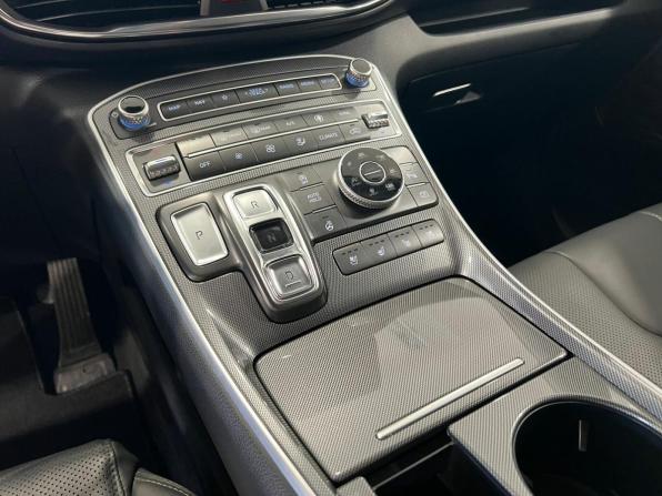 Hyundai Santa Fe IV Рестайлинг с пробегом 2021 года, цена 4 340 000 рублей, 46724 км, внедорожник, Автокод Объявления
