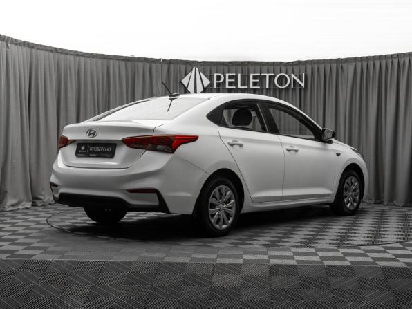 Hyundai Solaris II с пробегом 2019 года, цена 975 000 рублей, 133029 км, седан, Автокод Объявления