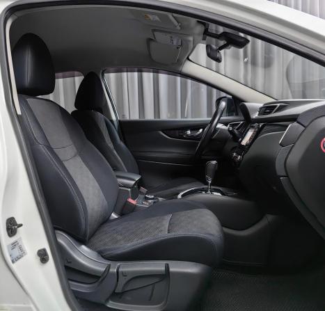 Nissan Qashqai II с пробегом 2014 года, цена 1 414 000 рублей, 135394 км, внедорожник, Автокод Объявления
