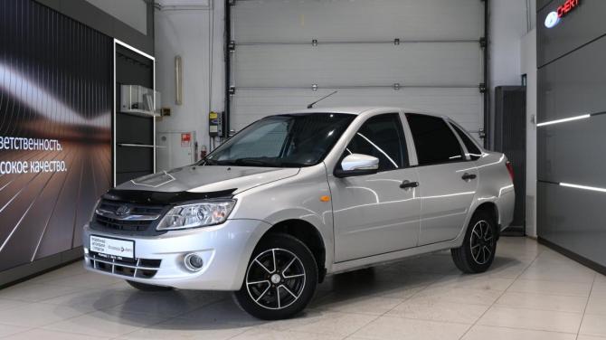 Lada (ВАЗ) Granta I с пробегом 2012 года, цена 395 000 рублей, 147359 км, седан, Автокод Объявления
