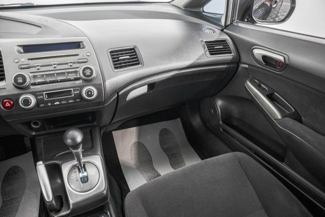 Honda Civic VIII с пробегом 2007 года, цена 899 000 рублей, 317000 км, седан, Автокод Объявления