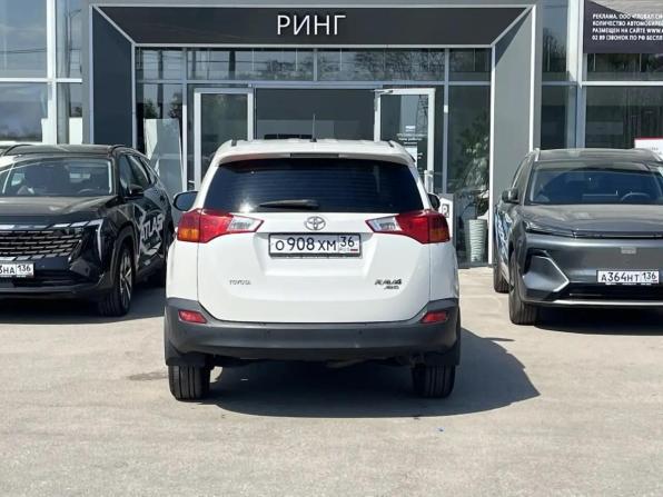 Toyota RAV4 IV (XA40) с пробегом 2013 года, цена 1 900 000 рублей, 92000 км, внедорожник, Автокод Объявления
