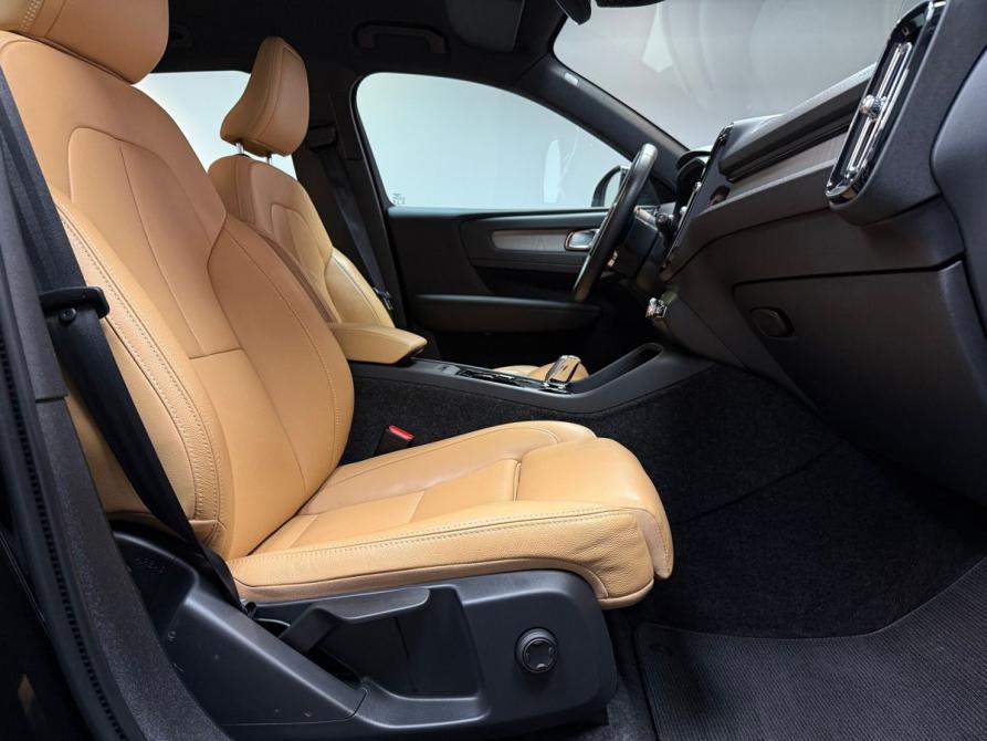 Volvo XC40 I Тверь  - изображение 22
