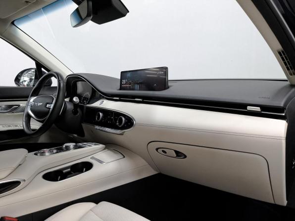 Genesis GV70 I с пробегом 2021 года, цена 4 500 000 рублей, 44302 км, внедорожник, Автокод Объявления