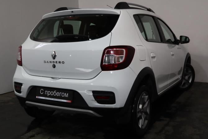 Renault Sandero II Рестайлинг с пробегом 2021 года, цена 919 000 рублей, 202000 км, хэтчбек, Автокод Объявления