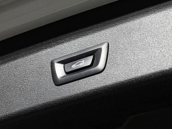 BMW X1 II (F48) с пробегом 2015 года, цена 2 449 700 рублей, 109238 км, внедорожник, Автокод Объявления