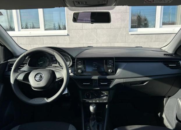 Skoda Rapid II с пробегом 2021 года, цена 1 650 000 рублей, 71950 км, лифтбек, Автокод Объявления