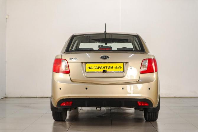 Kia Rio II Рестайлинг с пробегом 2010 года, цена 589 000 рублей, 153428 км, седан, Автокод Объявления