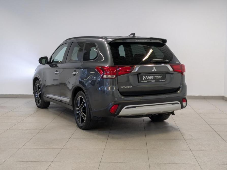 Mitsubishi Outlander III Рестайлинг 3 Санкт-Петербург  - изображение 7