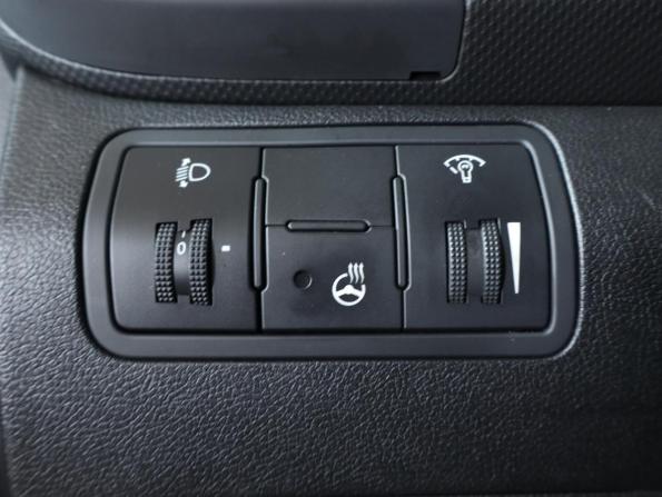 Hyundai Solaris I Рестайлинг с пробегом 2015 года, цена 1 049 000 рублей, 139200 км, седан, Автокод Объявления