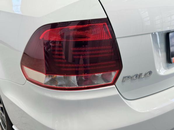 Volkswagen Polo V Рестайлинг с пробегом 2018 года, цена 1 270 000 рублей, 94699 км, седан, Автокод Объявления