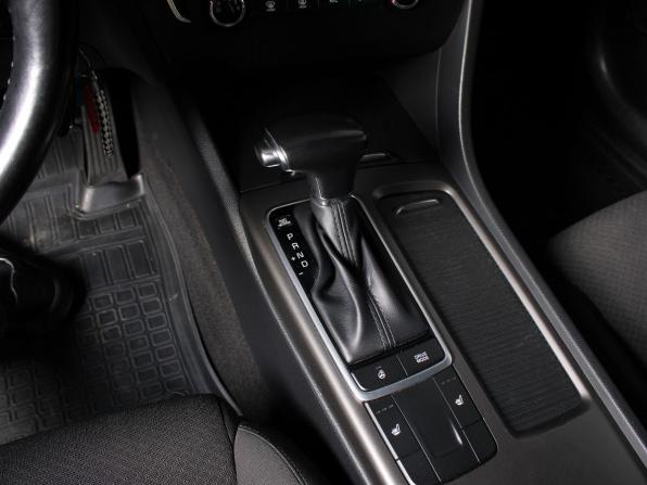 Kia Optima IV Рестайлинг с пробегом 2020 года, цена 2 059 000 рублей, 133000 км, седан, Автокод Объявления