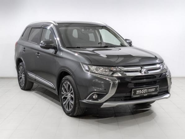 Mitsubishi Outlander III Рестайлинг 2 с пробегом 2018 года, цена 1 965 000 рублей, 136433 км, внедорожник, Автокод Объявления
