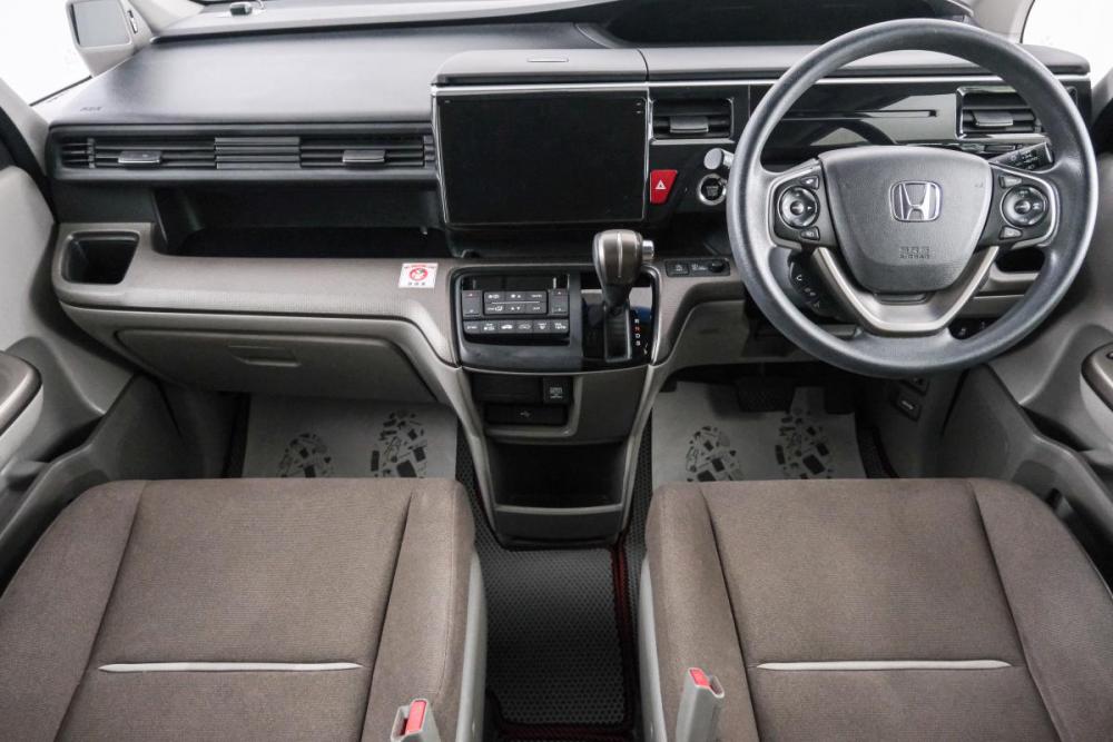 Honda Stepwgn V Рестайлинг Красноярск  - изображение 11