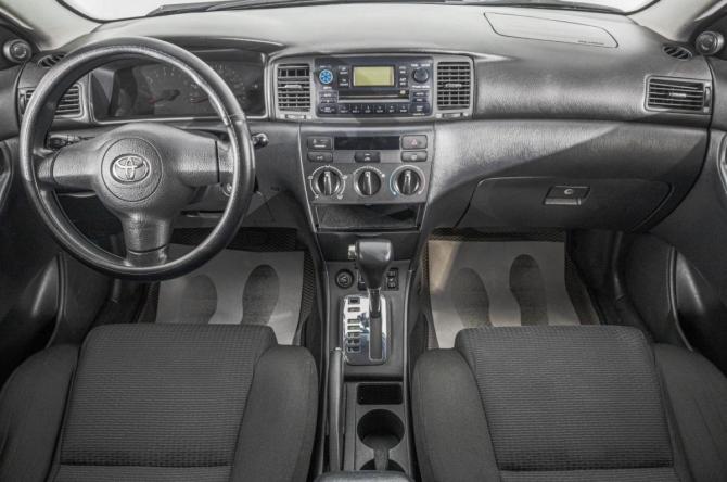 Toyota Corolla IX (E120 E130) Рестайлинг с пробегом 2006 года, цена 749 000 рублей, 235000 км, хэтчбек, Автокод Объявления