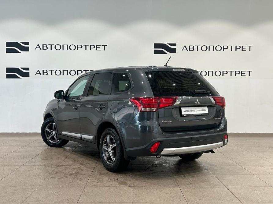 Mitsubishi Outlander III Рестайлинг 2 Санкт-Петербург  - изображение 5