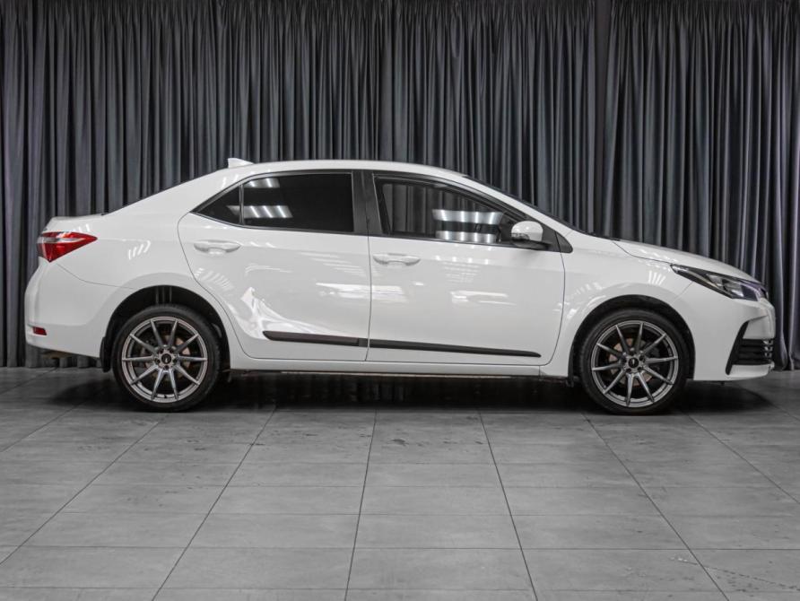 Toyota Corolla XI (E160 E170 E180) Рестайлинг 1 Тюмень  - изображение 5