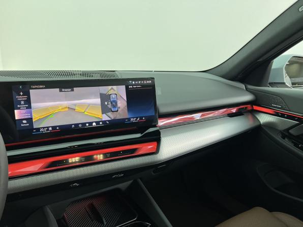 BMW 5 серии VIII (G60/G61/G68) с пробегом 2025 года, цена 8 840 000 рублей, 12500 км, седан, Автокод Объявления