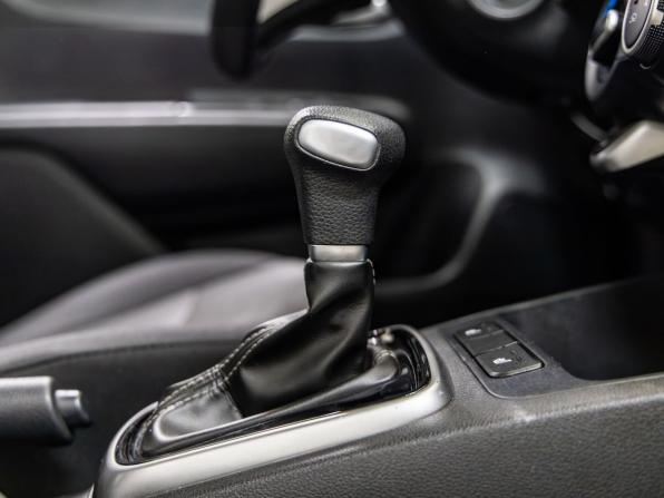 Kia Rio IV Рестайлинг с пробегом 2021 года, цена 1 638 000 рублей, 82310 км, седан, Автокод Объявления