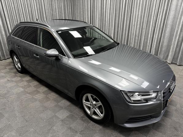 Audi A4 V (B9) с пробегом 2019 года, цена 2 600 000 рублей, 119365 км, универсал, Автокод Объявления