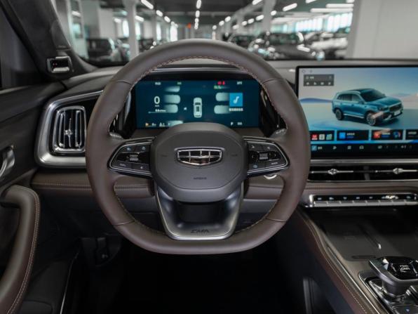 Geely Monjaro I Рестайлинг 2 с пробегом 2026 года, цена 4 170 000 рублей, 26 км, внедорожник, Автокод Объявления