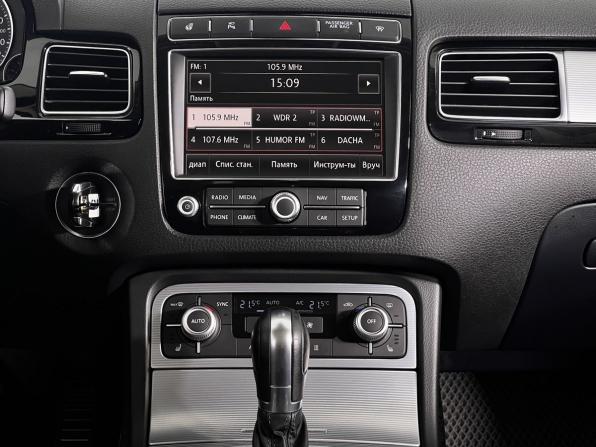 Volkswagen Touareg II Рестайлинг с пробегом 2015 года, цена 3 290 000 рублей, 150000 км, внедорожник, Автокод Объявления