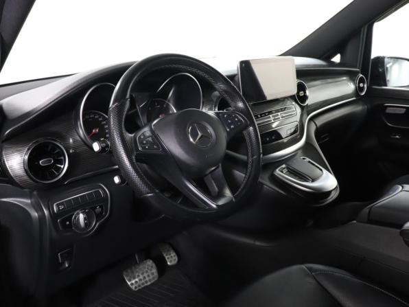 Mercedes-Benz V-Класс III (W447) Рестайлинг с пробегом 2020 года, цена 5 700 000 рублей, 99000 км, минивэн, Автокод Объявления