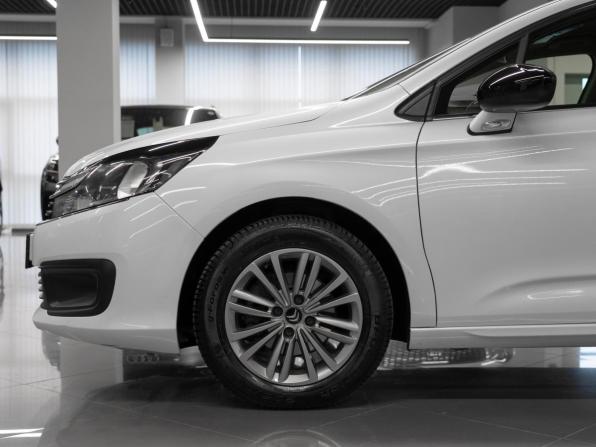 Citroen C4 II Рестайлинг с пробегом 2018 года, цена 1 360 000 рублей, 57662 км, седан, Автокод Объявления