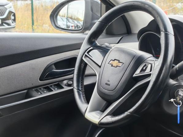 Chevrolet Cruze I с пробегом 2012 года, цена 499 000 рублей, 228000 км, хэтчбек, Автокод Объявления