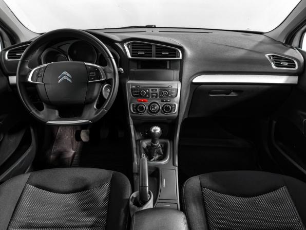 Citroen C4 II Рестайлинг с пробегом 2018 года, цена 799 000 рублей, 138924 км, седан, Автокод Объявления
