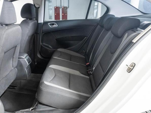 Peugeot 408 I с пробегом 2013 года, цена 670 000 рублей, 173238 км, седан, Автокод Объявления