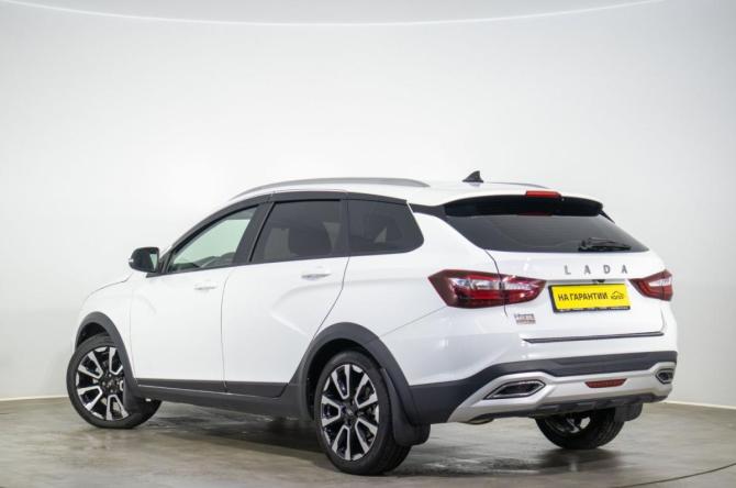 Lada (ВАЗ) Vesta I Рестайлинг (NG) с пробегом 2024 года, цена 1 650 000 рублей, 16282 км, седан, Автокод Объявления