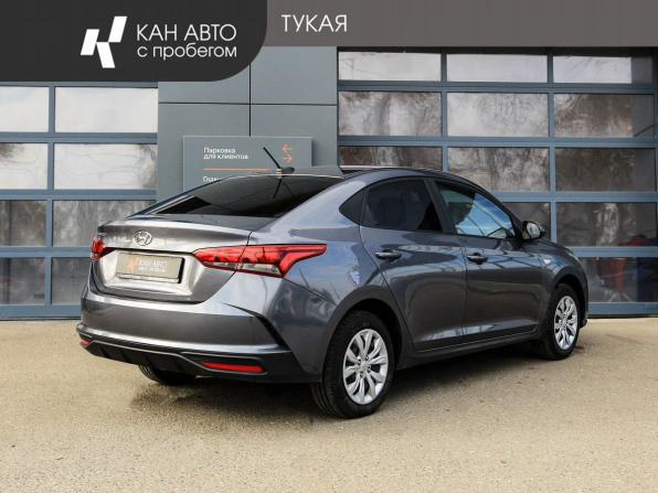 Hyundai Solaris II Рестайлинг с пробегом 2021 года, цена 1 360 000 рублей, 134428 км, седан, Автокод Объявления
