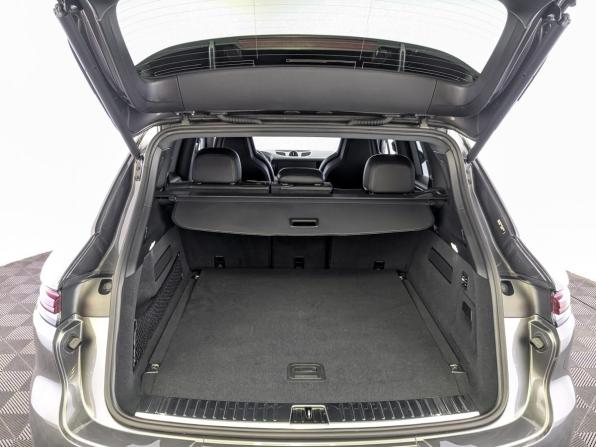 Porsche Cayenne III Рестайлинг с пробегом 2025 года, цена 15 500 000 рублей, 30174 км, внедорожник, Автокод Объявления