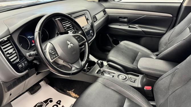 Mitsubishi Outlander III с пробегом 2013 года, цена 1 353 000 рублей, 141781 км, внедорожник, Автокод Объявления