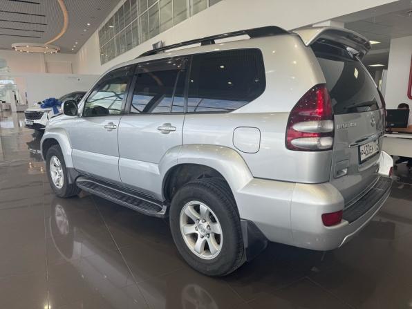 Toyota Land Cruiser Prado 120 Series с пробегом 2006 года, цена 1 595 000 рублей, 260000 км, внедорожник, Автокод Объявления